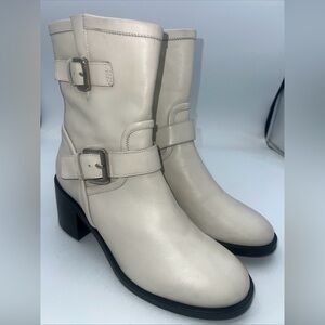 AQUATALIA Leather Zip Side Bone Color Mid Calf Boots 2.5” Block Heel Size 9